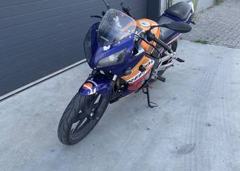 Honda cbr125R 2005 125/50 kat am