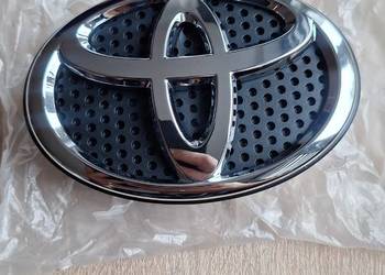 Emblemat Toyota Rav 4 tył 75403-0R010
