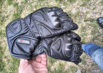 Rękawice motocyklowe.