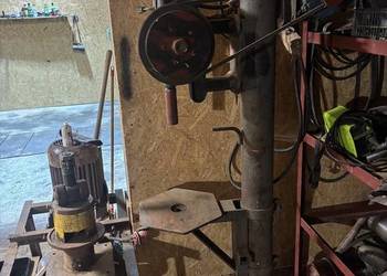 Sprzedam wiertarkę stołową