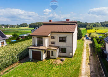 Dom z dużą działką