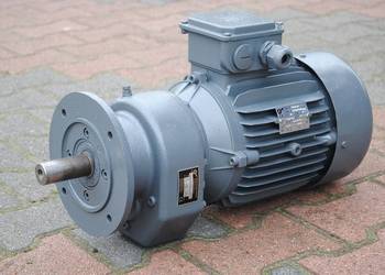 Motoreduktor kołnierzowy 4kw. 208obr./min. NORD. SK25F-112M/4