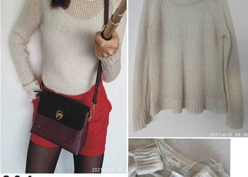 Sweter w jasnokremowym kolorze rozmiar M-L