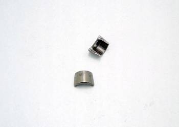 ZAMEK KLIN ZAWORU GŁOWICY 1.2 16V SWIFT IV 3 AGILA B SPLASH SOLIO DELICA