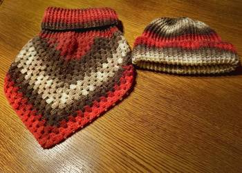 Czapka z chustą z golfem