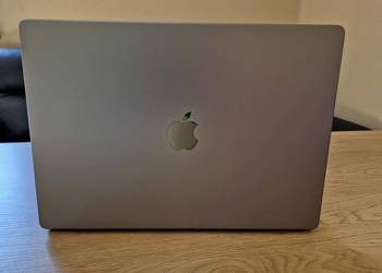 MacBook M1 PRO 16GB RAM 512GB SSD