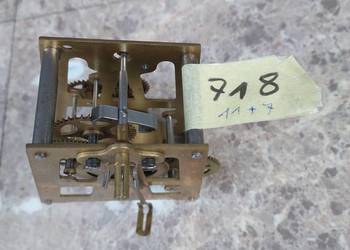718 Mechanizm starego zegara HAU chodzik uszkodzony