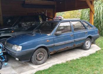 Polonez Caro 93 do odbudowy.