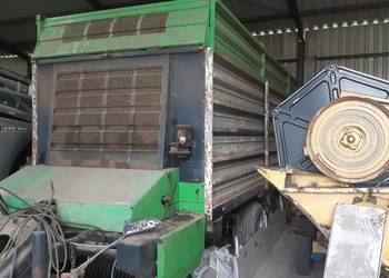Przyczepa samozbierająca Deutz-Fahr K 6.47 tandem