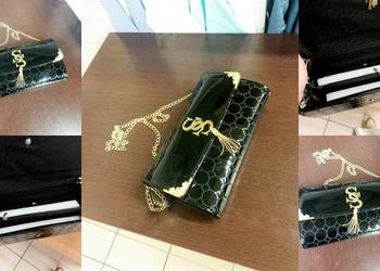 CUDNA torebka SS lakierowana złoty łańcuszek HIT