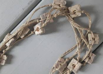 Naszyjnik ceramiczny ręcznie wykonany.