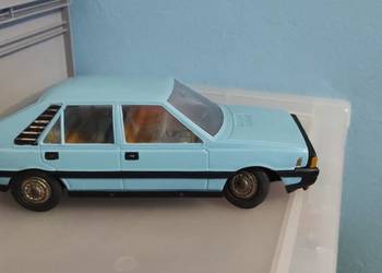 CZZ Polonez sterowany na kabel PRL stara zabawka