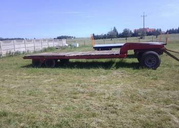 Przyczepa niskopodwoziowa