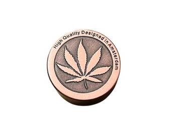 Młynek do Tytoniu Ziół Suszu Grinder Crusher Duży Liść Marihuany Ceglasty