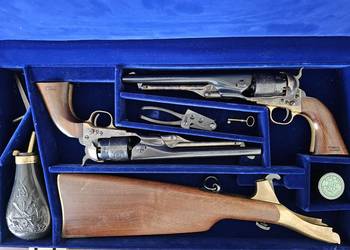 Zestaw pamiątkowy Colt 1860 Army US Calvary na dwa pistolety, kaliber 44,