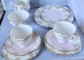 Filiżanki Royal Vale Anglia stary zestaw porcelanowy Filiżanki Royal Vale Anglia stary zestaw porcelanowy