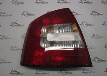 OCTAVIA II LIFT 11r lampa lewy tył 08665-1918L-B