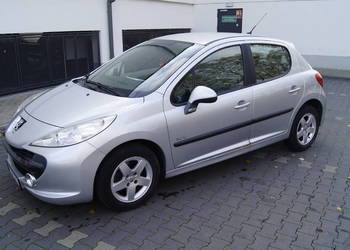 Fajny zadbany 5 drzwi z klimatyzacją Fajny zadbany 5 drzwi z klimatyzacją