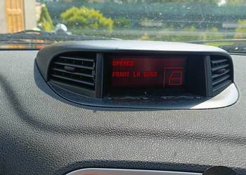 Wyświetlacz komputera alfa 156