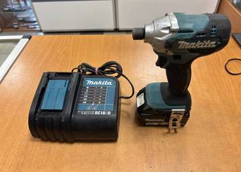 Zakrętarka Udarowa Makita DTD156 + Bateria 5Ah + Ładowarka DC18SD