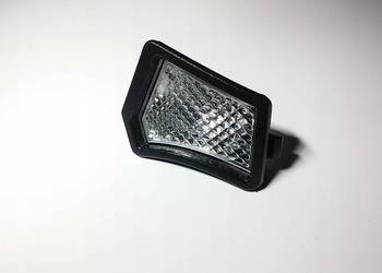 VOLVO lampka dolna prawego lusterka 31217839