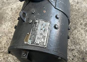 Silnik do pompy wstępnego smarowania do 401Da i SM42