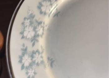 Talerzyk deserowy. Syg. Wocławek. Made in Poland.  Biała po Talerzyk deserowy. Syg. Wocławek. Made in Poland.  Biała po