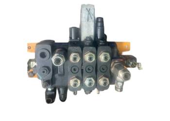 Walvoil 118300005 3-sekcyjny  rozdzielacz hydrauliczny