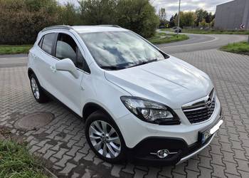 Salon Polska Mokka Cosmo 1400T 140km benzyna bezwypadkowy 2wł biała perła