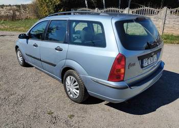 Ford focus 1.6 LPG ,klimatyzacja,mały przbieg