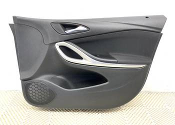 BOCZEK DRZWI PRAWY PRZÓD OPEL ASTRA K Hatchback TAPICERKA