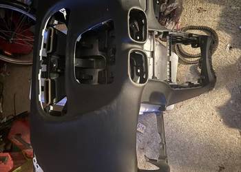 Konsola- Deska rozdzielcza KOKPIT C3 PICASSO