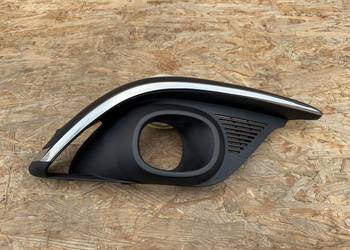 Kratka zderzaka przód prawa rh Renault Scenic IV 4 chrom 62086464R