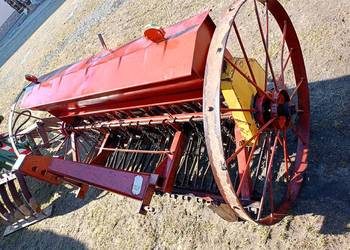 Siewnik Meprozet 17. Rozsiewacz nawozu Brony składane.