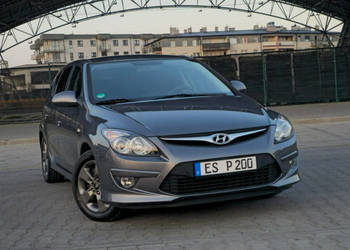 Hyundai i30 Hyundai i30 1.4 Blue Classic I (2002-2013)