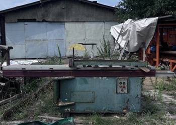 Piła stołowa do drewna / Piła tarczowa przemysłowa z wózkiem