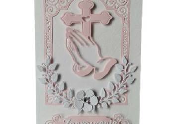 Zaproszenia Komunia Dziewczynka – Ręce Z Krzyżem – B6 – Róż - Biel