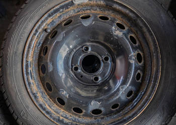 Koła zimowe 165/65R15 Dębica Frigo 2 felgi stalowe 4x100 Renault Modus