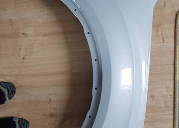 błotnik vw t roc prawy 2GA821106A biała perła