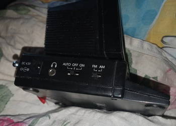 Vintage Personal Computer Alarm Clock AM/FM Radio lata 90
