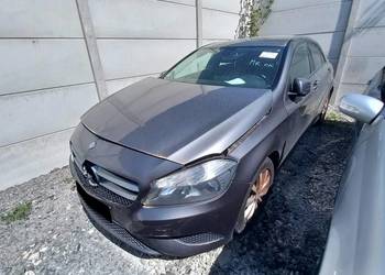 Mercedes-Benz Klasa A W176 1.5 Mercedes A180CDI 109KM Klima,Nawi