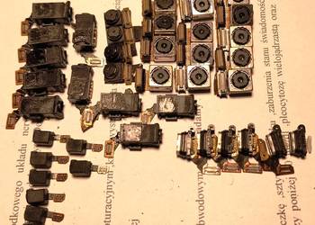 Kamerki, mikrofony, USB.