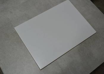 płytka ścienna 25x33 biała mat Inwestycyjna