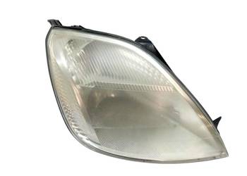 LAMPA PRZÓD PRAWA EU PRZED LIFT  Ford Fiesta Mk6 (2002-2008)