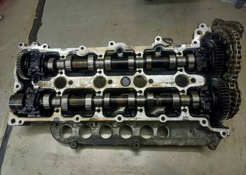 Wałki rozrządu nasada pokrywa rozrządu 2.0 dCi M9R Trafić Vivaro Laguna