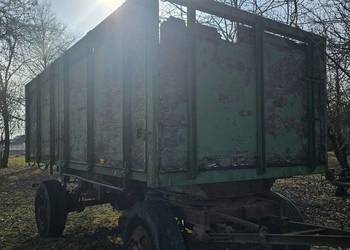 Przyczepa wywrotka z Niemiec zdrowa rama solidna konstrukcja