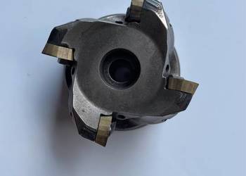 Głowica MITSUBISHI AJX 14080A04R z chłodzeniem