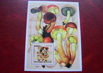 Gwinea 2002 MNH Flora Grzyby