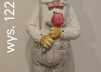 Zając duży figurka  chłopiec 122cm