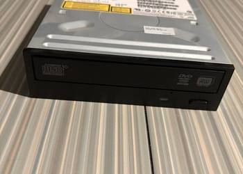 Nagrywarka DVD/CD HP + 2 kabelki SATA Nagrywarka DVD/CD HP + 2 kabelki SATA